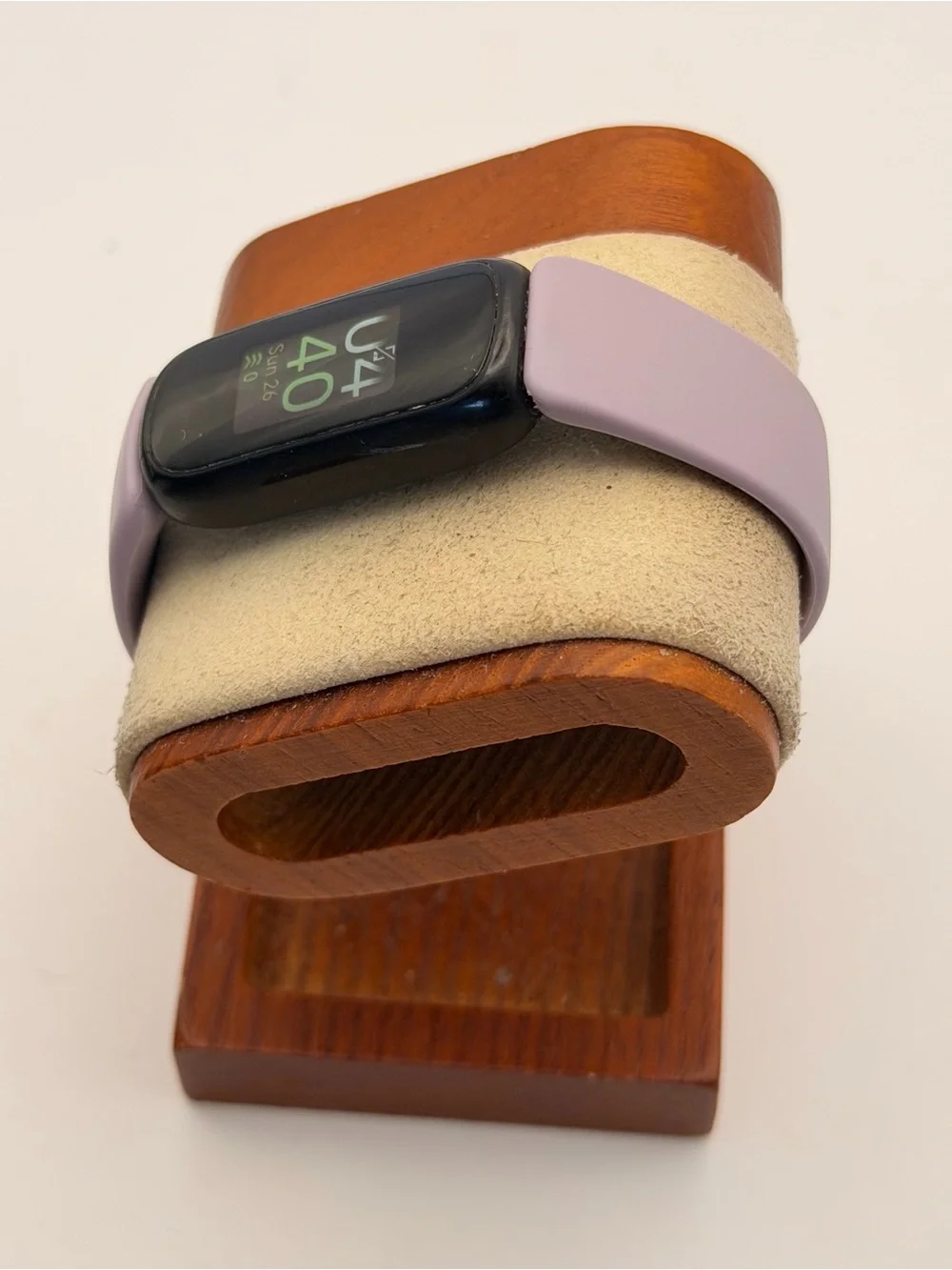 Fitbit Inspire 3, Charger Included, Tested, Purple/ Black, Very Good